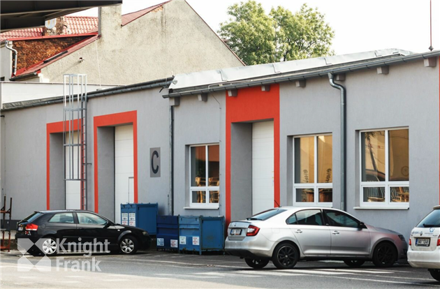 Skladový prostor - Ostrava - menší skladová jednotka 352 m2 - OBSAZENO - Mariánské Hory