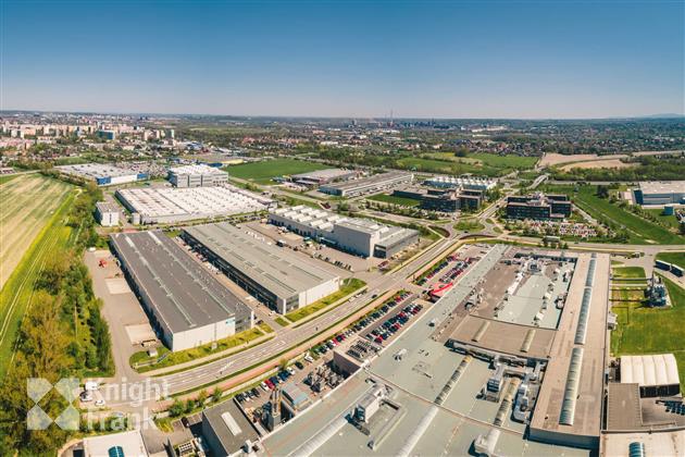Skladový prostor - Ostrava Hrabová - ihned k dispozici - Ostrava
