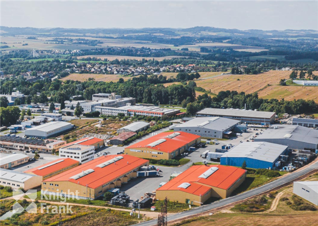 Skladový prostor - Tábor - možnost výstavby 9 000 m2 - Měšice