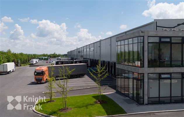 Skladový prostor - Divišov - skladová jednotka 7 000 m2 ihned k dispozici - Měchnov